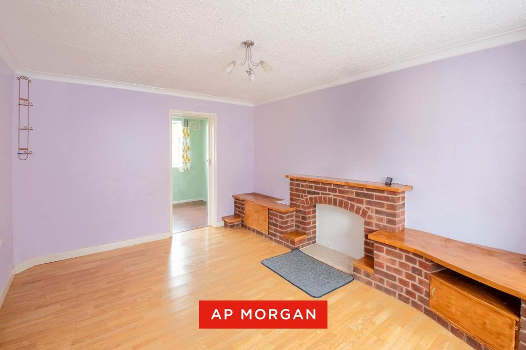 Property photo 2 of 15 Picture No. 22