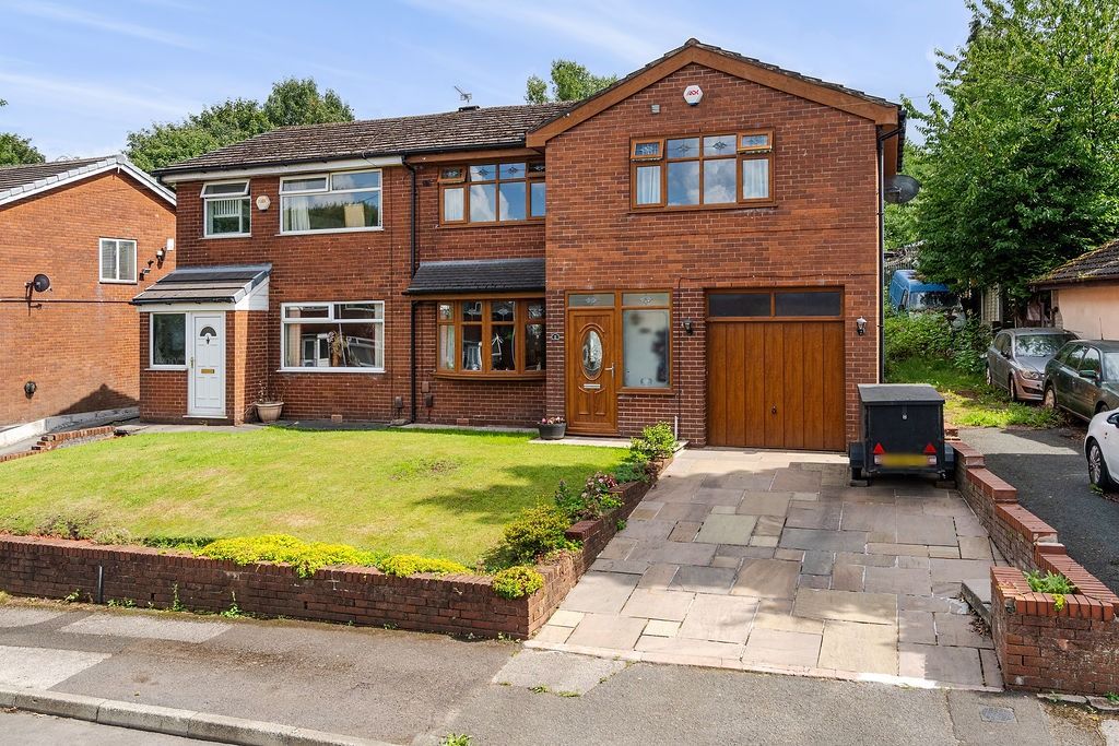 Property photo 1 of 30 4366052