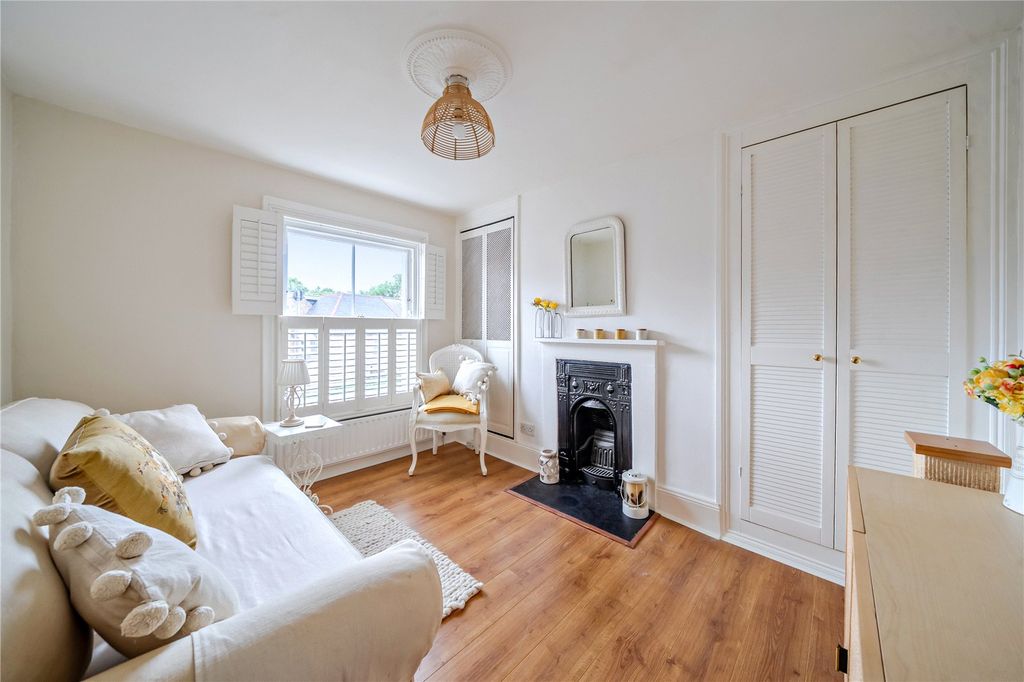 Property photo 2 of 18 Picture No. 08
