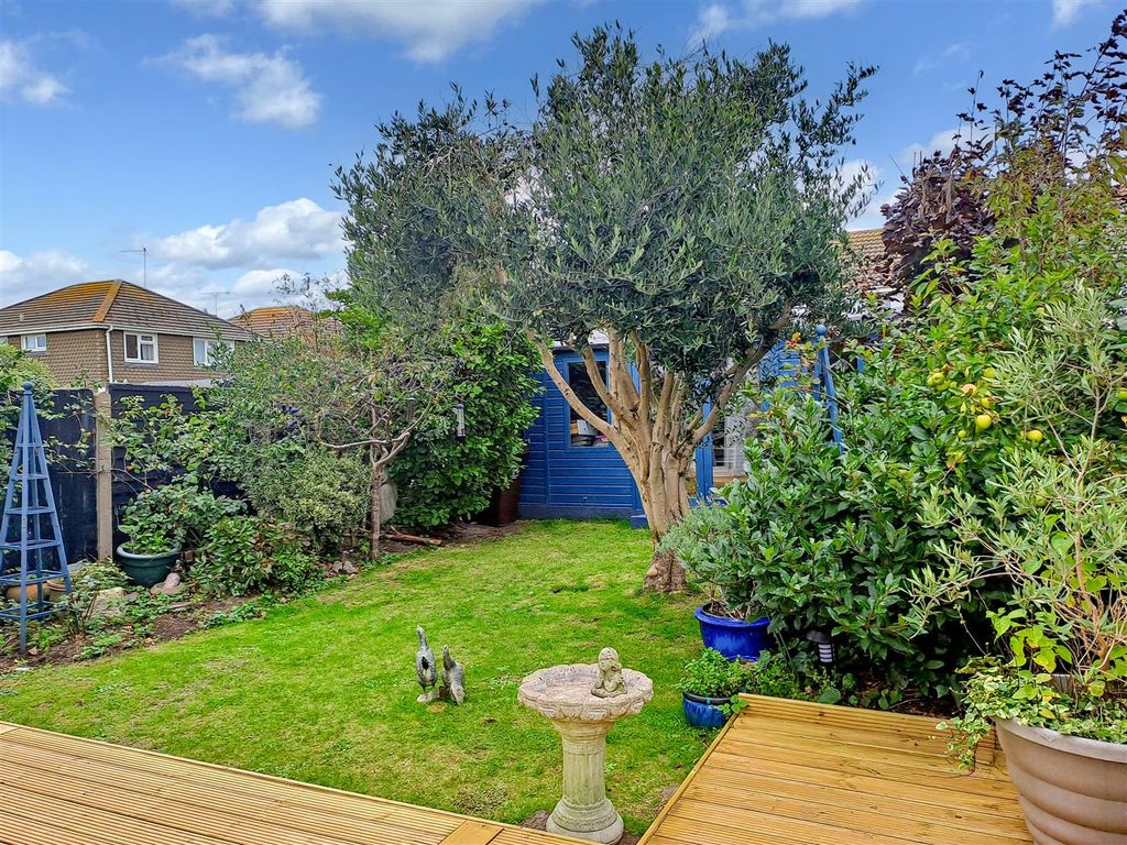 Property photo 2 of 14 Rear Garden