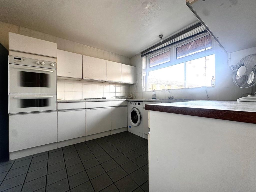 Property photo 3 of 8 Img_7158.Jpg