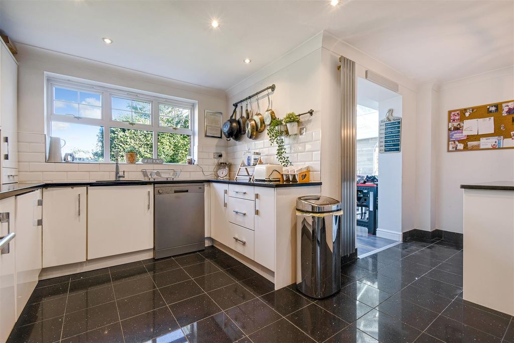 Property photo 2 of 36 Kitchen