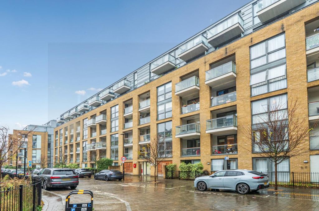 Property photo 2 of 17 d6F8887A-388F-45De-A478-Bc095d98ccc6.Jpg