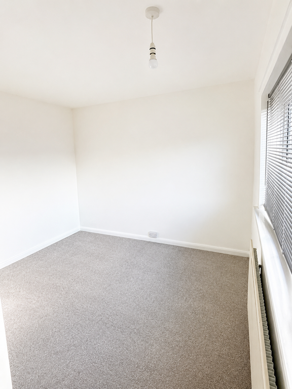 Property photo 2 of 9 W