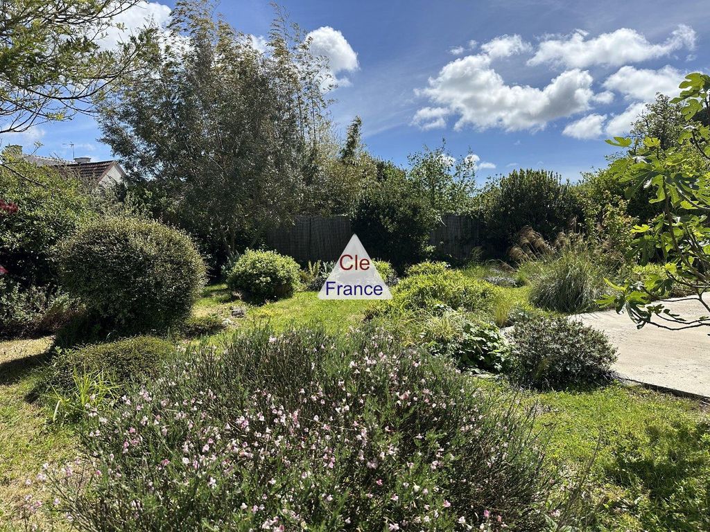 Property photo 2 of 8