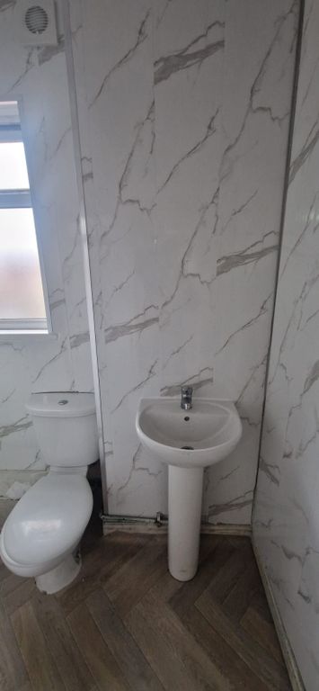 Property photo 2 of 6 Gallery