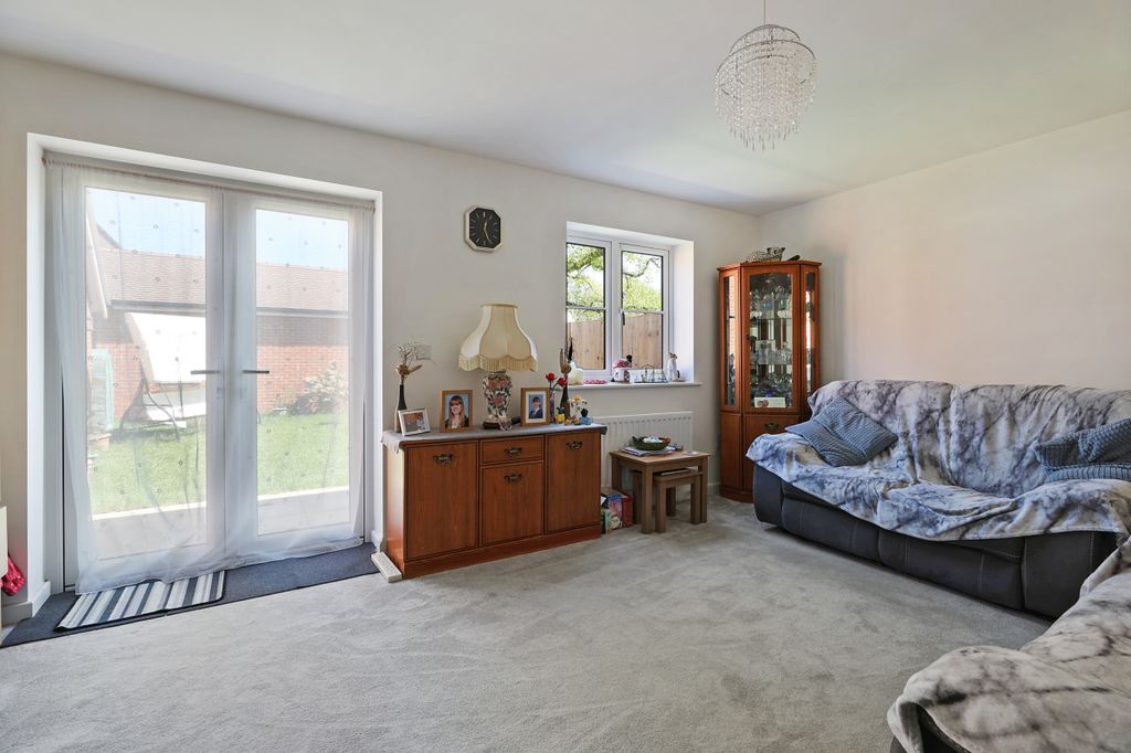 Property photo 3 of 9 Picture No. 04