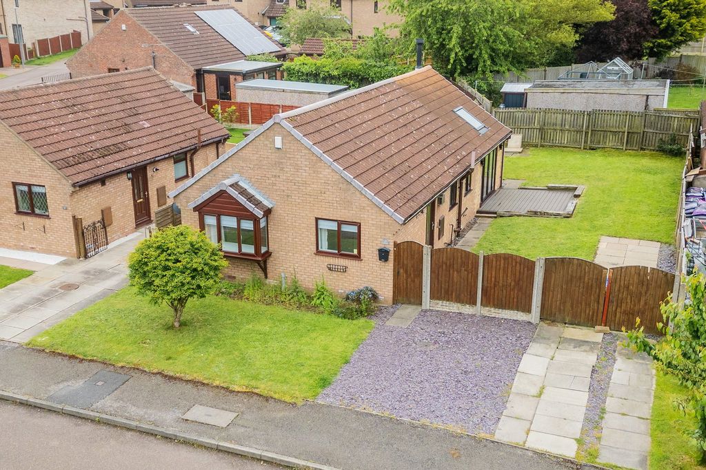 Property photo 1 of 24