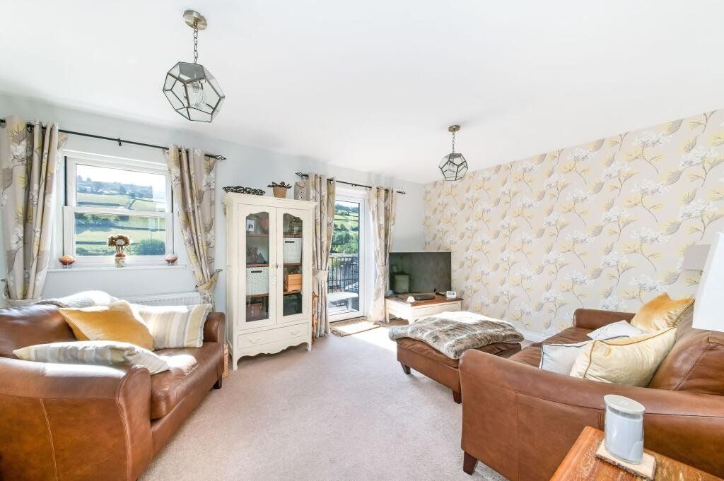 Property photo 2 of 11 Picture No. 04