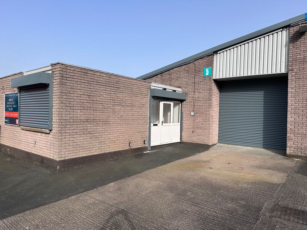 Property photo 1 of 12