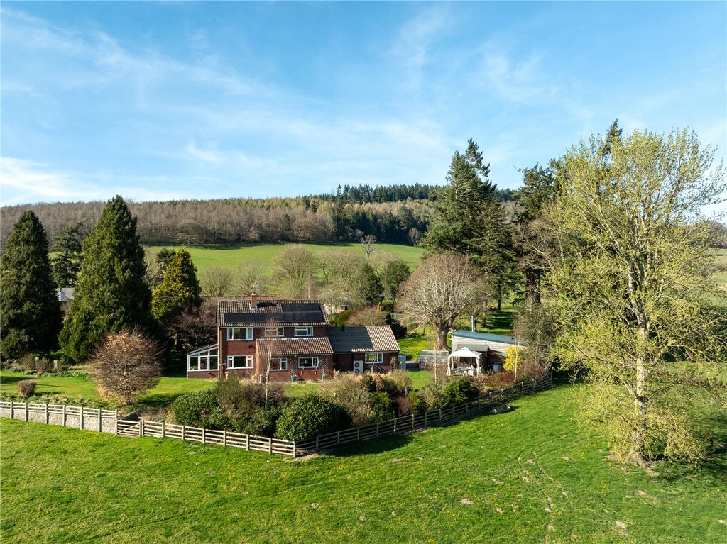 Property photo 1 of 34 Picture No. 47