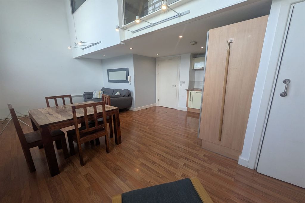 Property photo 2 of 11 Other