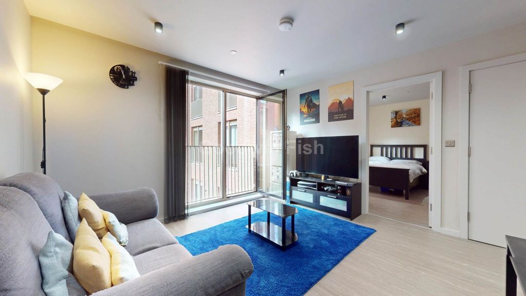 Property photo 2 of 13