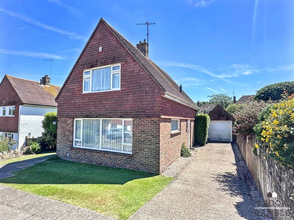Property photo 2 of 30 01323 438506