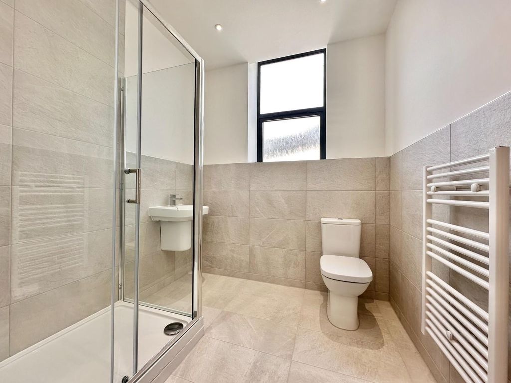 Property photo 2 of 17 Img_9956.Jpeg