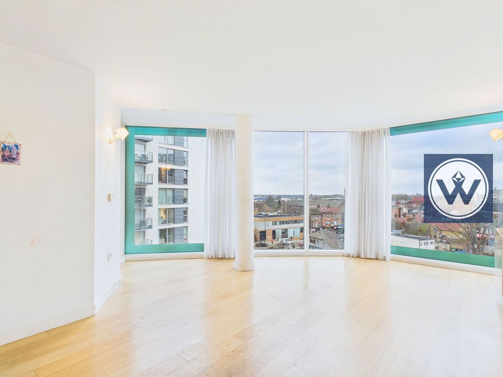 Property photo 3 of 23