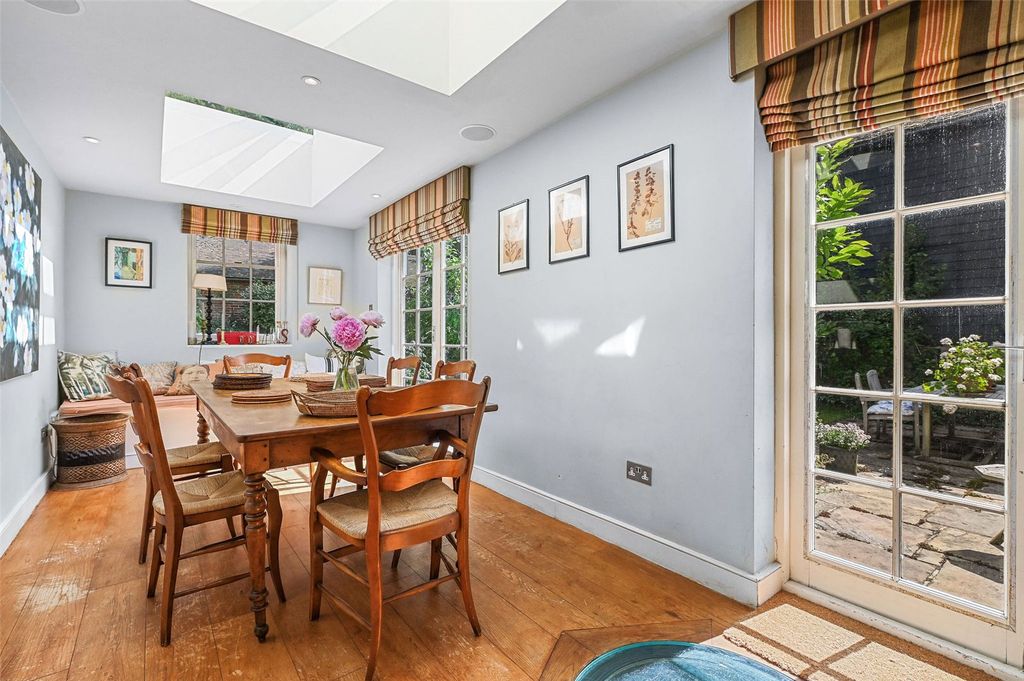 Property photo 3 of 26 Picture No. 22