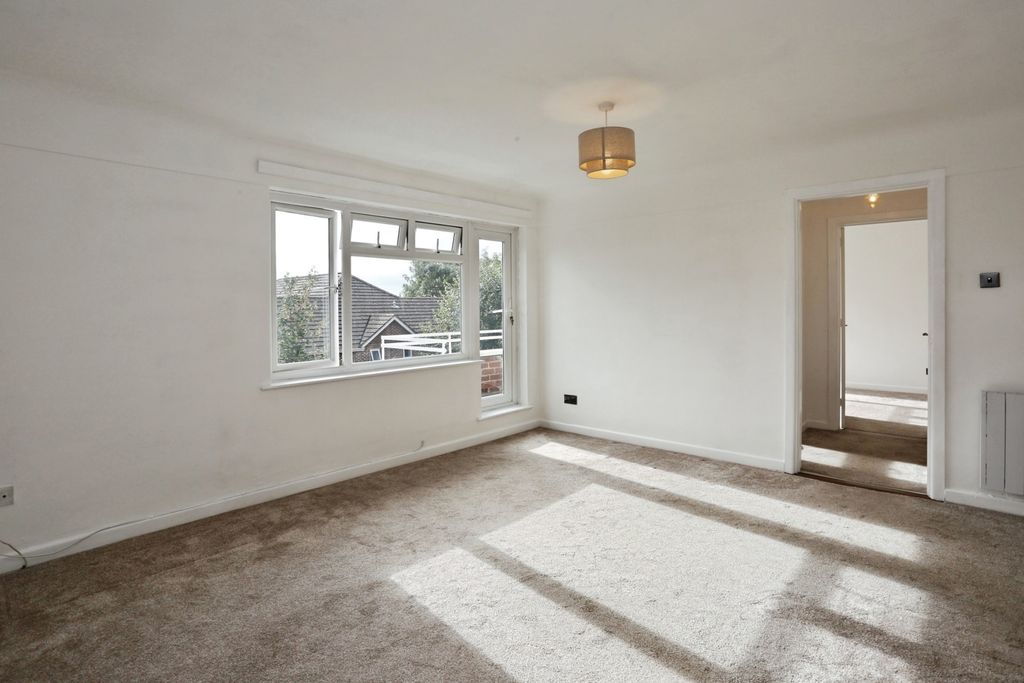 Property photo 2 of 13 Pbox-Img.Jpg