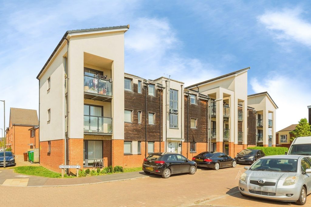 Property photo 1 of 11 Pbox-Img.Jpg