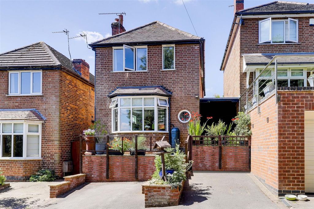 Property photo 1 of 23