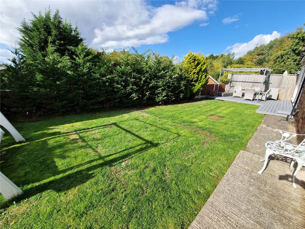 Property photo 3 of 18 Picture No. 15