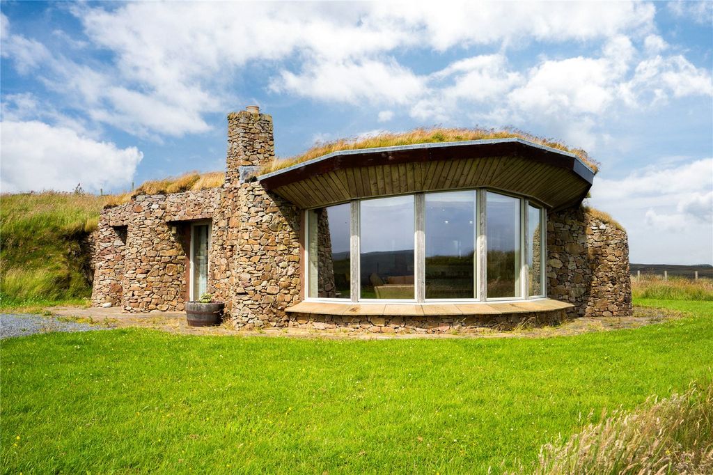 Property photo 1 of 22 External