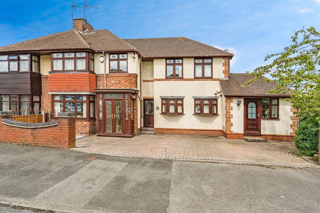 Property photo 1 of 16