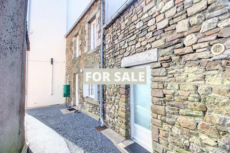 Property photo 3 of 12