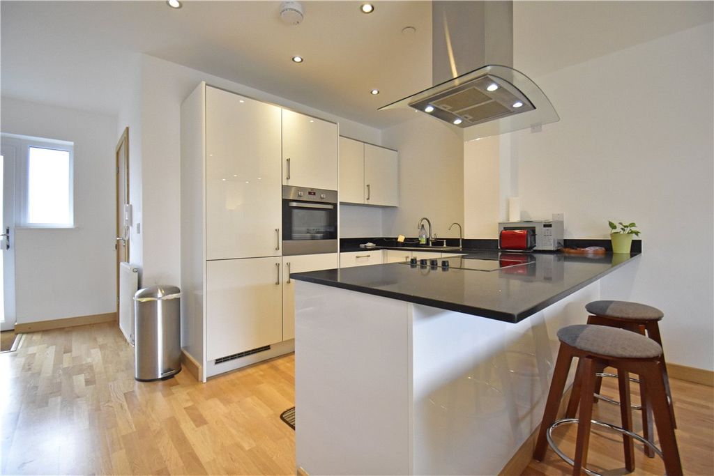 Property photo 3 of 8 Picture No. 07
