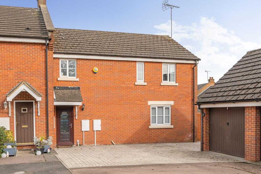 Property photo 3 of 20 External View