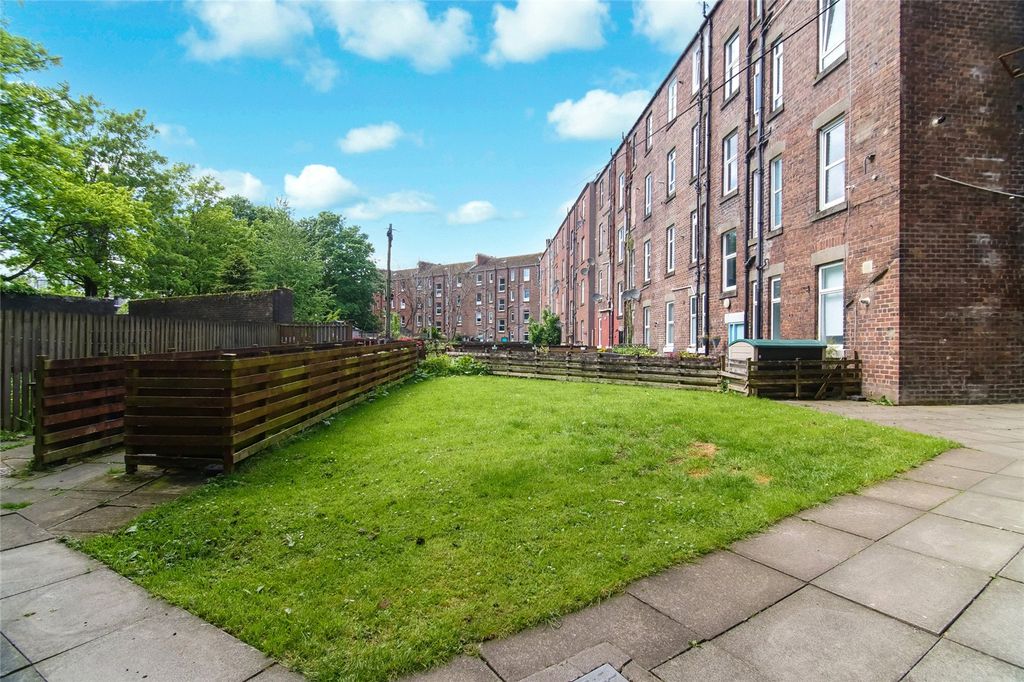 Additional image 15 of 2 bed flat for saleStation Road, Dumbarton, West Dunbartonshire G82
