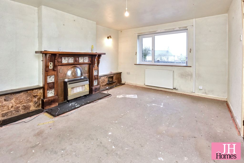 Property photo 3 of 5