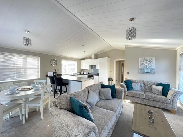 Property photo 2 of 17 Wb6.Jpg