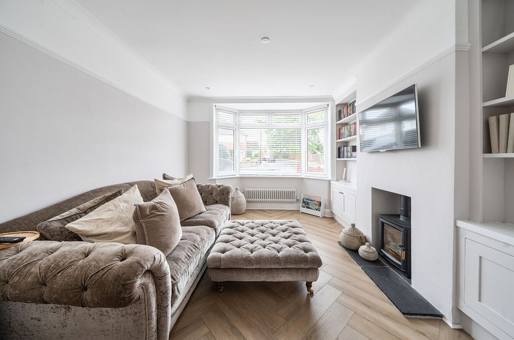 Property photo 3 of 21 1471042-8-6A2Ab2d...
