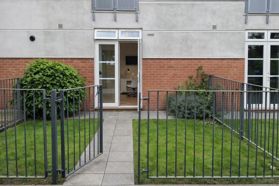 Property photo 1 of 5