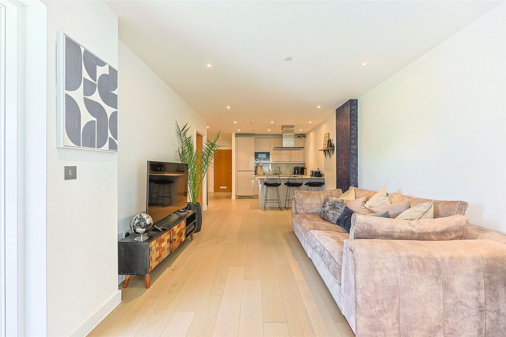 Property photo 3 of 14 Picture No. 05