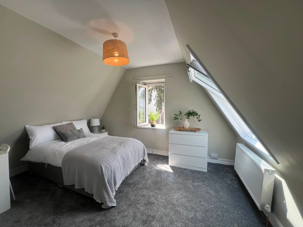 Property photo 1 of 4