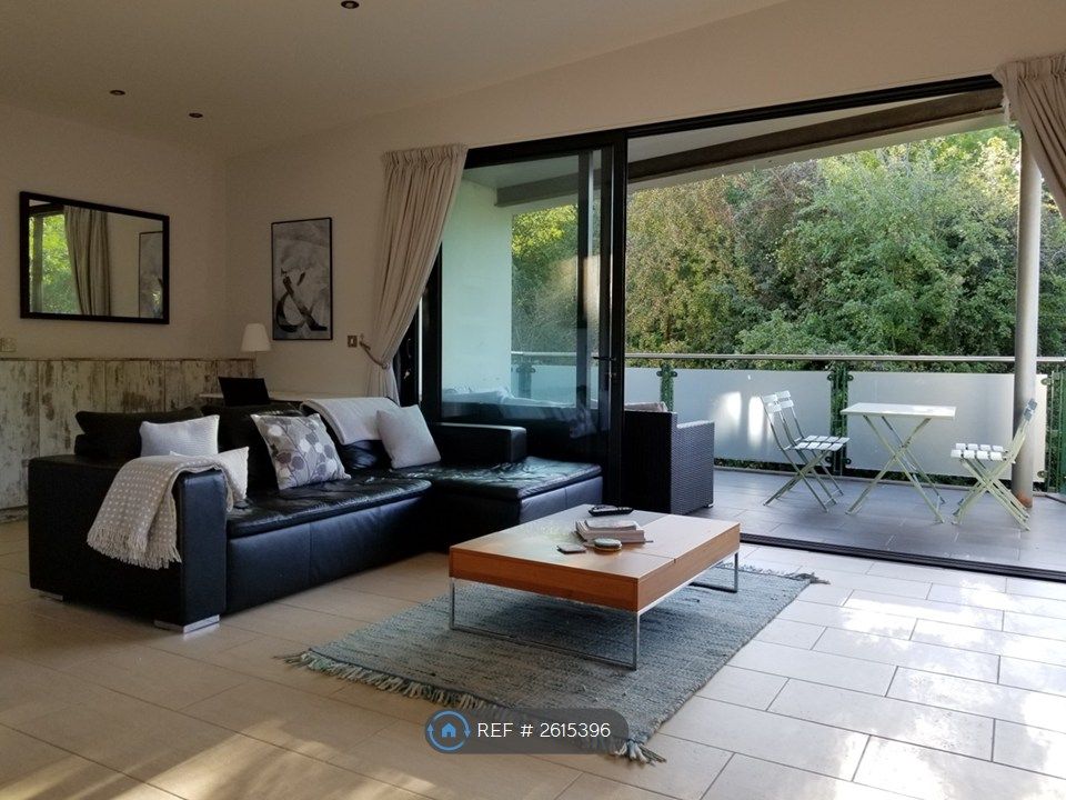 Property photo 1 of 29