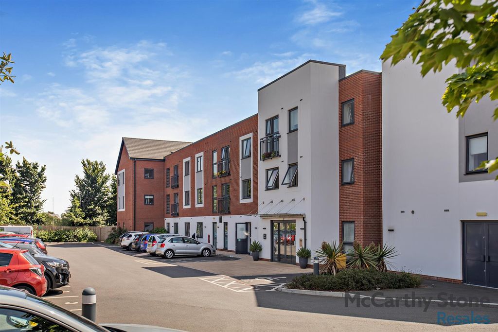 Property photo 1 of 19 Pym Court