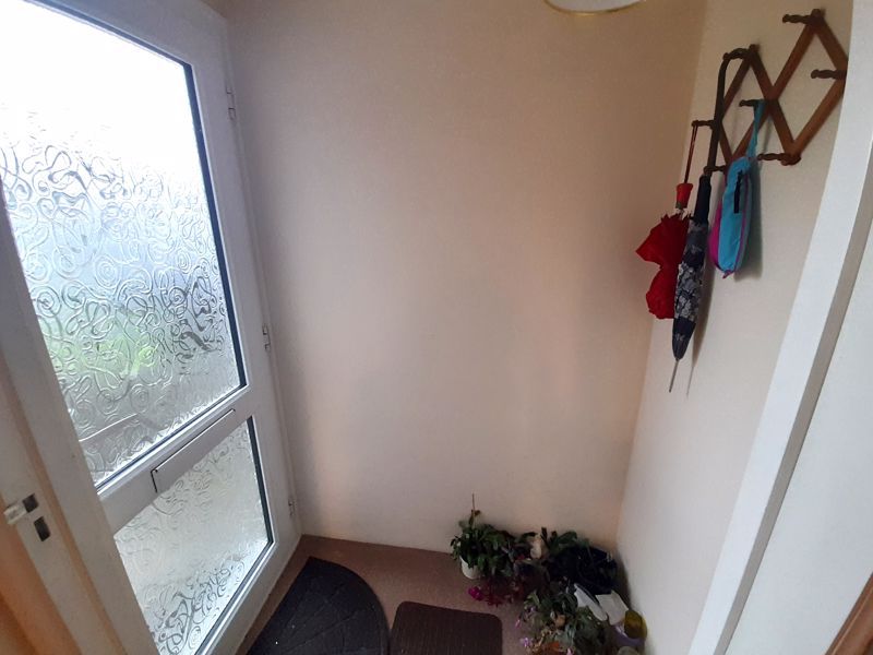 Property photo 3 of 14 Entrance Porch