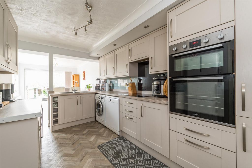 Property photo 2 of 25 No20_15.Jpg