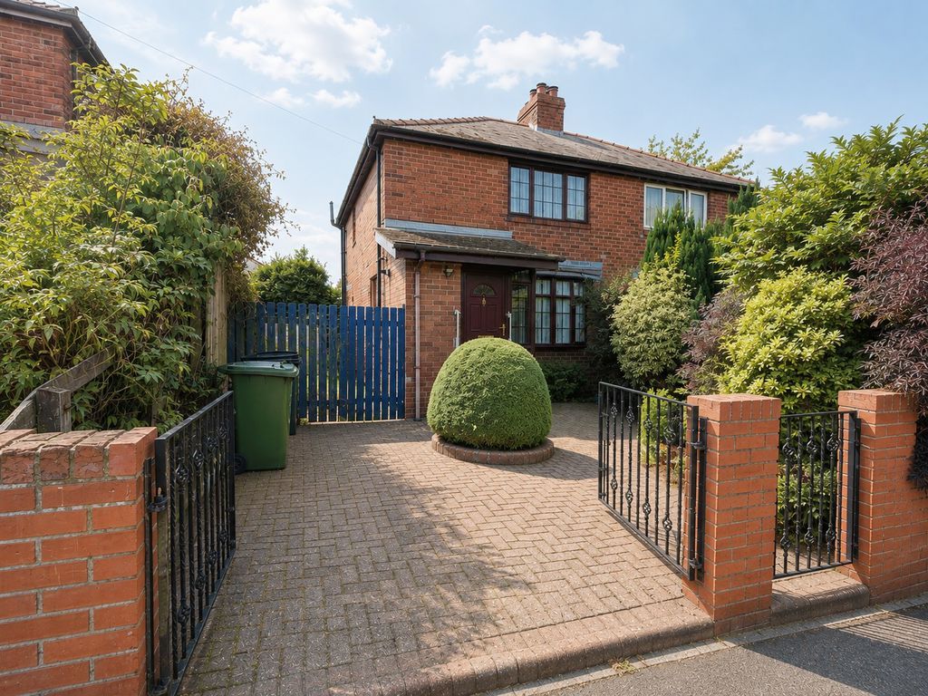Property photo 1 of 13 External