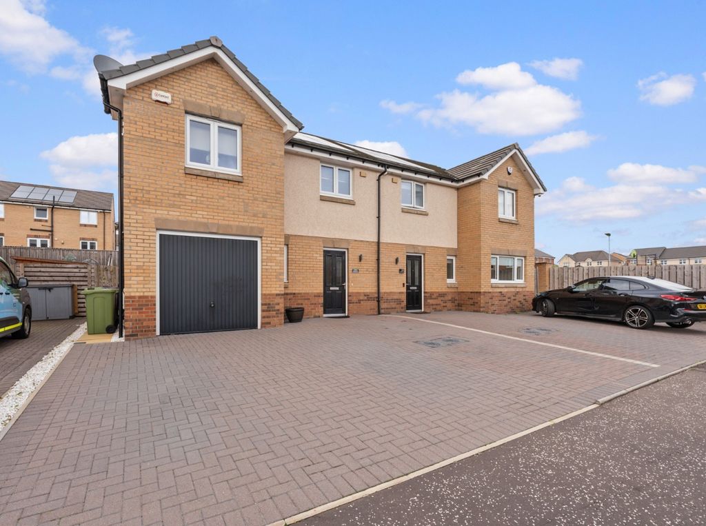 Property photo 1 of 23 5364260