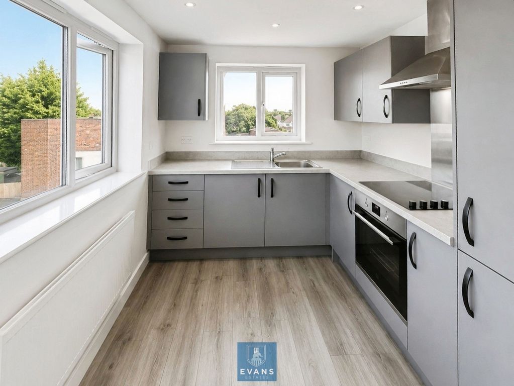 Property photo 2 of 9 Open Plan Living