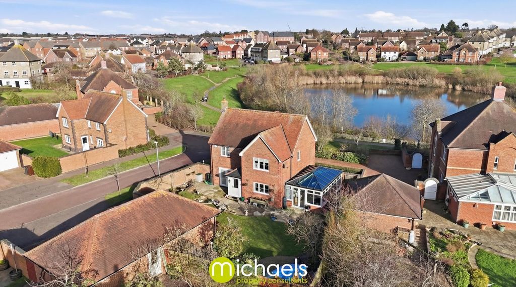 Property photo 2 of 33