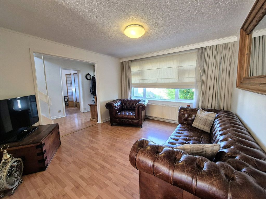 Property photo 3 of 35 Picture No. 05