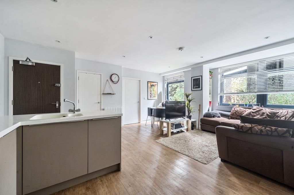 Property photo 2 of 20 Reception Room