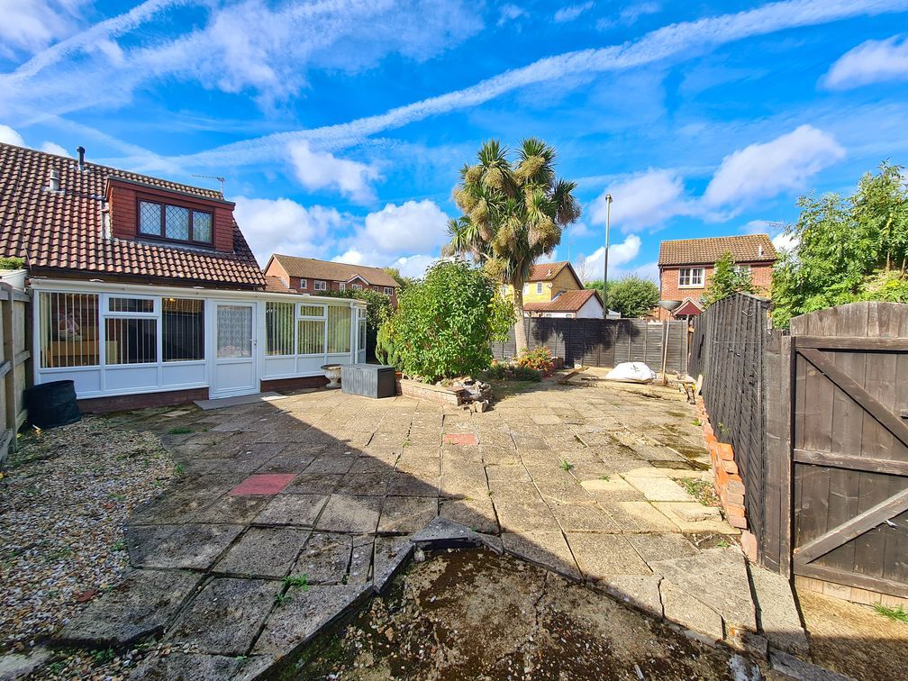 Property photo 2 of 24
