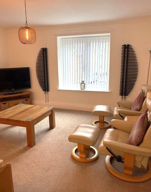 Property photo 3 of 8