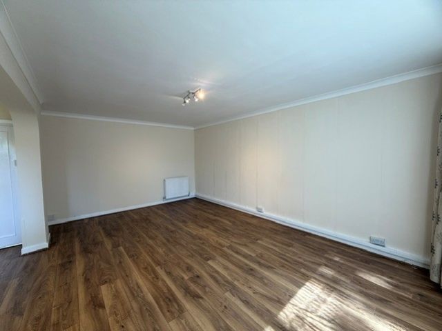 Property photo 2 of 7 2
